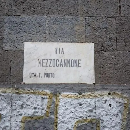 House Mezzocannone-3